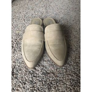Journee Collection Taupe Mule